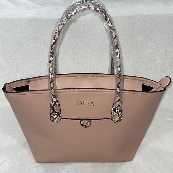 JAFRA Handbags - NWOT JAFRA LARGE TOTE BAG- MAUVE PINK/SNAKE SKIN PRINT HANDLE